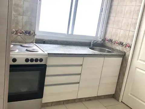 Avenida Gral. Indalecio Chenaut al 1700