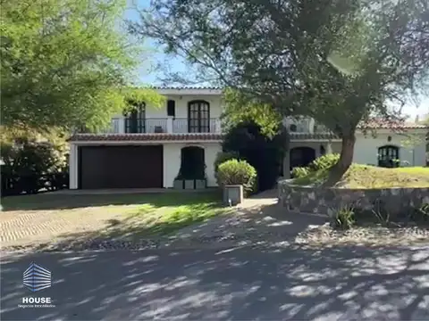 Av. del Piamonte 5700