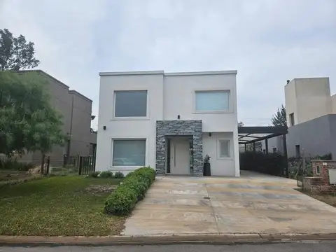 Casa en Venta en Barrio Cerrado Alvear de Benavidez