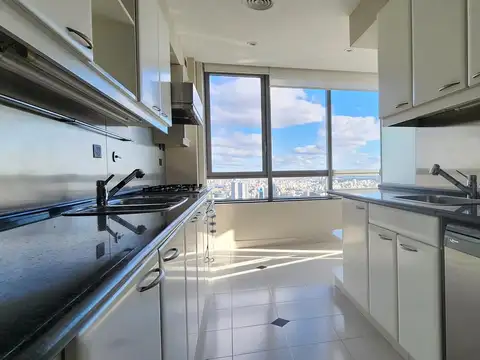 Departamento en Alquiler de 4 dormitorios