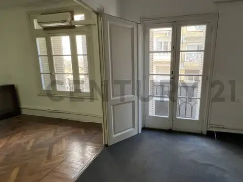 Oficina en Venta 2025 años