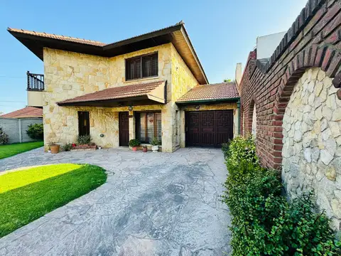 Casa en Venta de 4 dormitorios