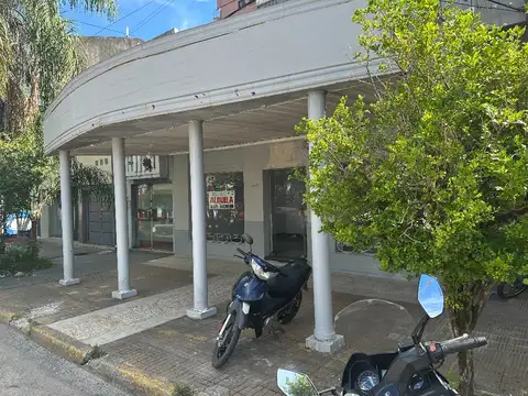 Local en Alquiler en Centro, $ 800.000