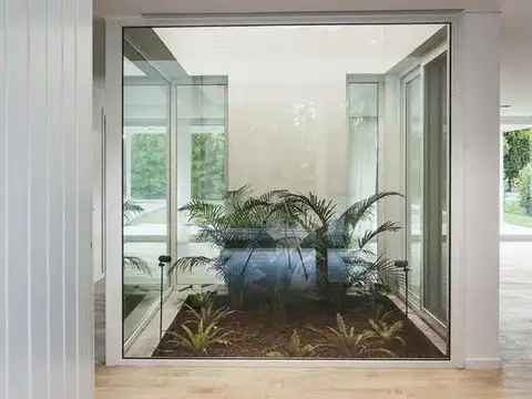 Casa  en Venta 4 dormitorios  en Las Caletas, Nordelta, Tigre