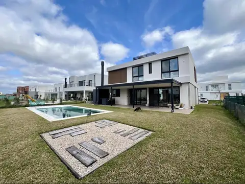 Casa en Venta de 3 dormitorios