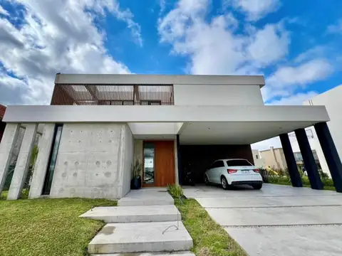 Casa  en Venta en Riberas, Puertos, Escobar