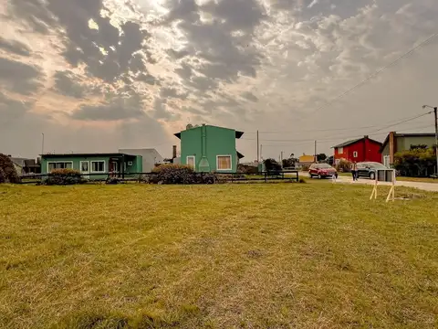 VENTA LOTE 405M2 BARRIO CAMET NORTE