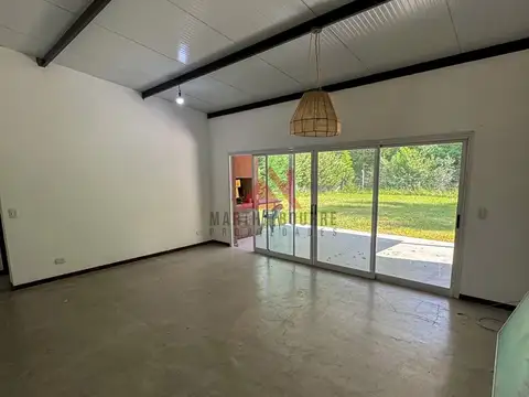 Casa en Venta con 1 cochera