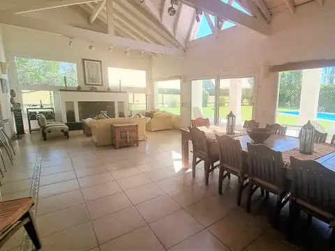 Casa en Venta al Noroeste