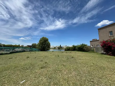 Terreno en Venta en El Canton, USD 135.000