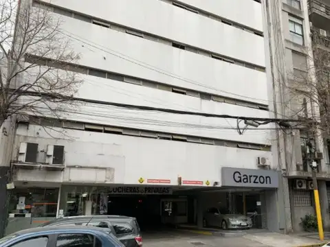 Cochera en Venta en Rosario - Microcentro