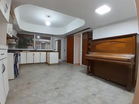 Departamento en Venta de 4 dormitorios