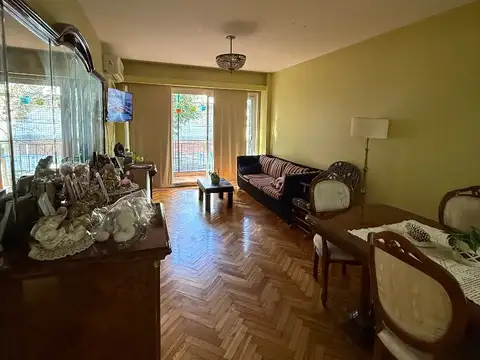 Departamento de 3 Ambientes en Venta, Balcón Al Frente - Palermo Viejo.