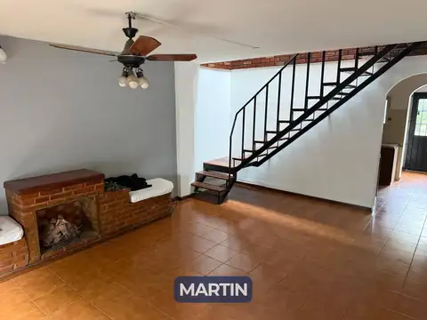 Casa en Alquiler de 3 dormitorios