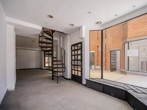 Local en Venta en Tapiales, USD 650.000