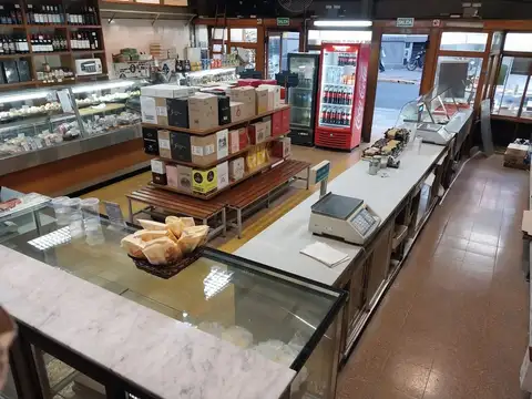 VENTA DE FONDO DE COMERCIO FABRICA DE PASTA VARIOS