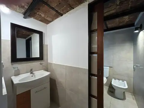 Depto Tipo Casa en Venta 50 años