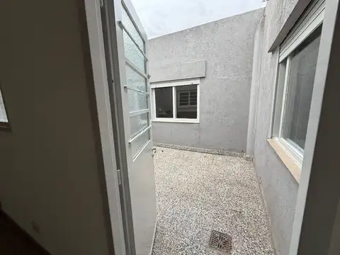 HERMOSO PH DE 3 AMB SIN EXPENSAS, APTO CREDITO