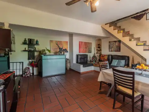 Casa en Venta en Flores Sur, USD 185.000