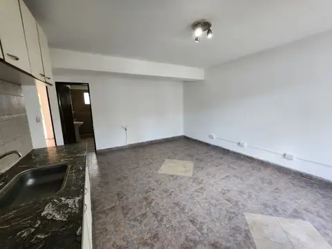 DEPARTAMENTO TIPO CASA