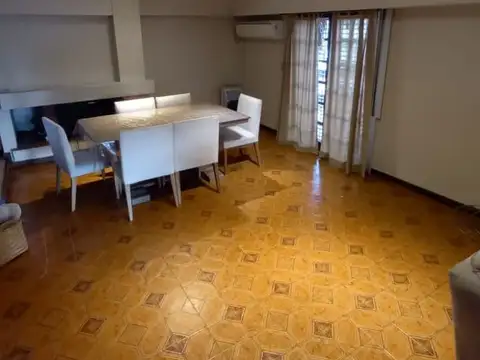 Av. Pres. Juan Domingo Perón 2700