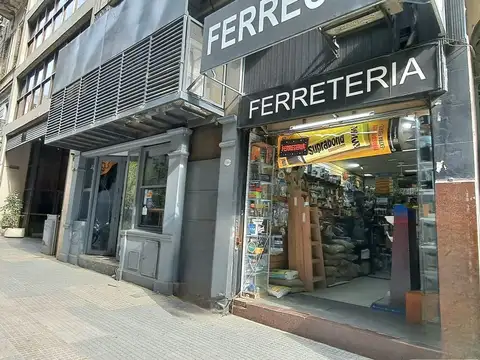 Local en Venta en Retiro, USD 490.000