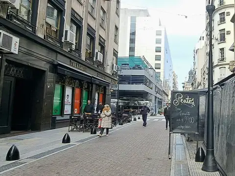 Local en Venta 97 años