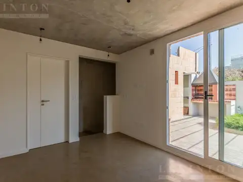 Depto Tipo Casa en Venta en Agronomia, USD 244.000