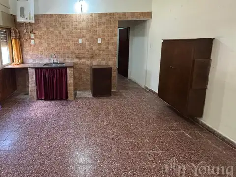 Depto Tipo Casa en Alquiler en Wilde, $ 400.000