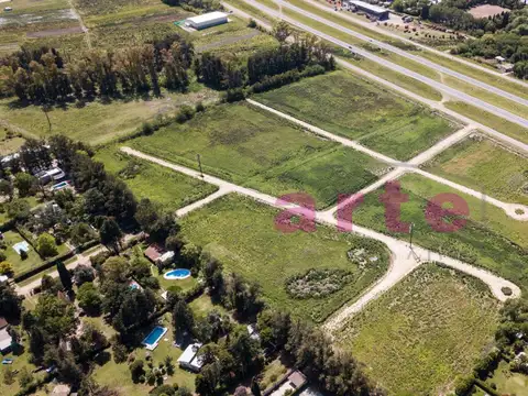 Terreno en Venta 28  mts Fondo