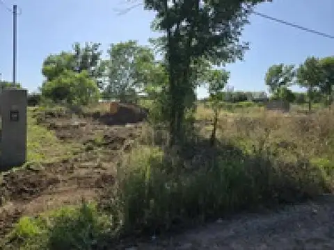Terreno en Venta en Loma Verde, USD 42.000