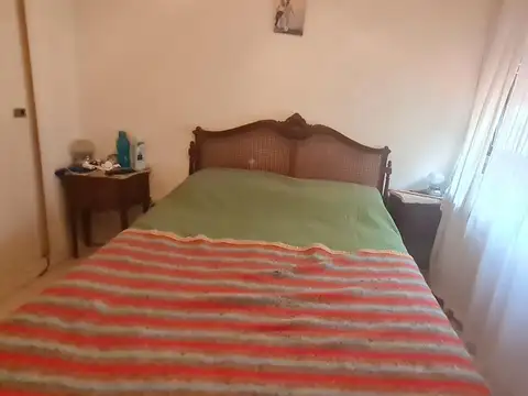 Depto Tipo Casa 3 ambientes con 2 baños