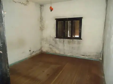 Casa en Venta en Burzaco, USD 110.000