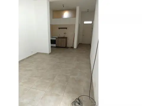 Depto Tipo Casa en Alquiler en Floresta, $ 650.000