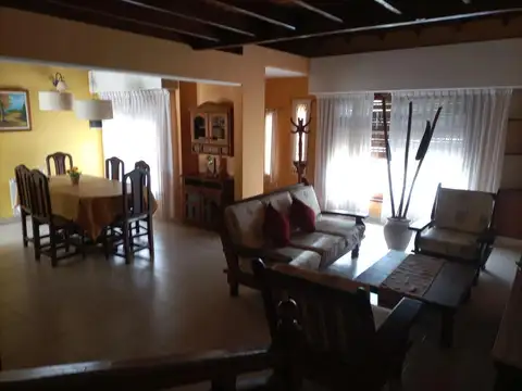 Casa en Venta en Miramar, USD 160.000