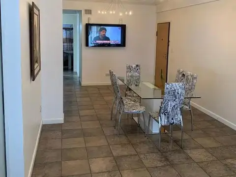 Departamento 4 ambientes con 3 baños