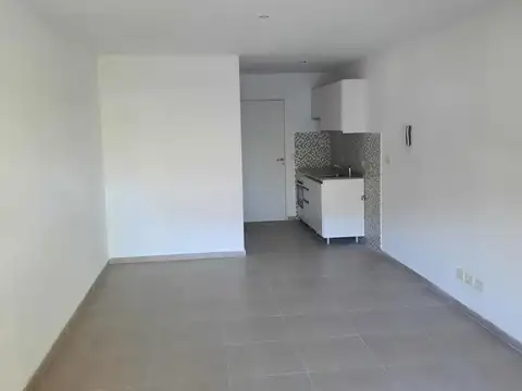 Departamento en Alquiler en Republica De La Sexta, $ 300.000