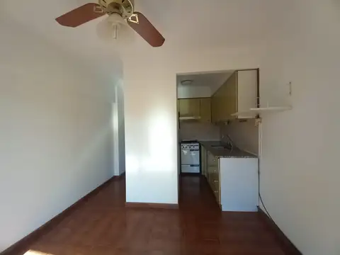 Departamento 5 ambientes con 1 baño