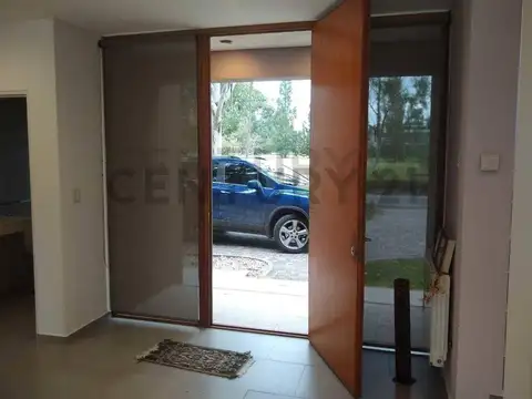 Casa en Venta en La Plata, USD 320.000