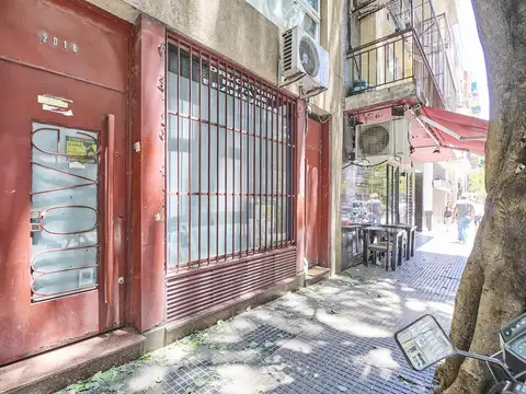 Local a la calle en Balvanera