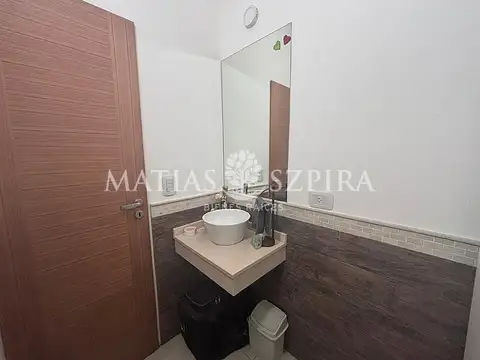 Depto Tipo Casa en Venta en Ituzaingo, USD 80.000