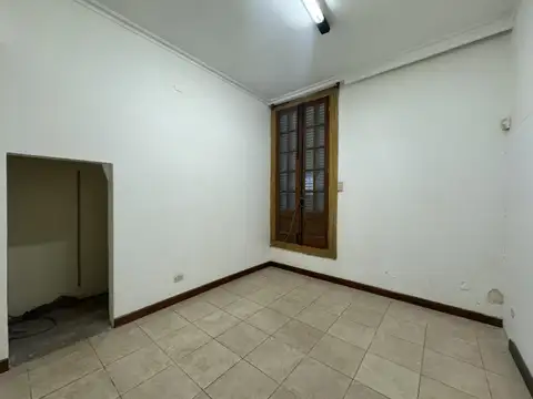 Casa 7 ambientes con 4 baños