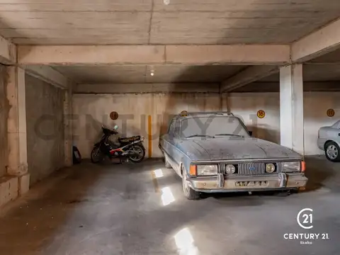 Cerrito 3700, Piso 0