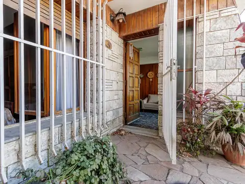 Casa en Venta en Alberdi, USD 70.000