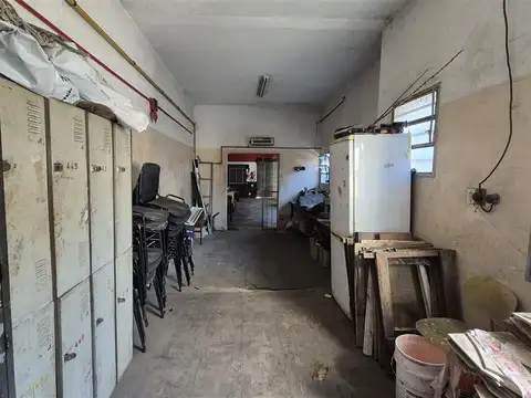 GALPON 374m2 Cub. en Venta, ZONA INDUSTRIAL, VILLA MARTELLI