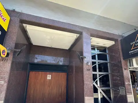 AV RIVADAVIA 13800, Piso 2