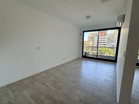 Valentín Gómez 3500