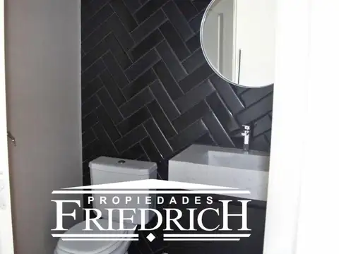 Casa en Venta en Barrio Privado Astorga, USD 370.000