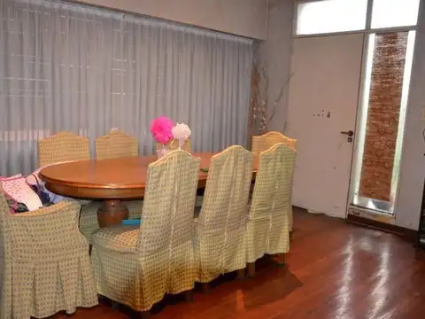 PH 5 AMBIENTES CON ENTRADA INDEPENDIENTE Y GALPON  (SE PUEDE HACER GRAN QUINCHO, PATIO , JARDIN ETC)