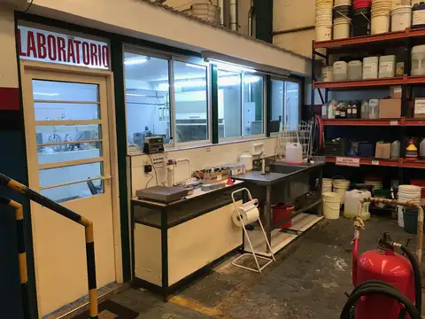 Galpon en Venta 20  mts Frente